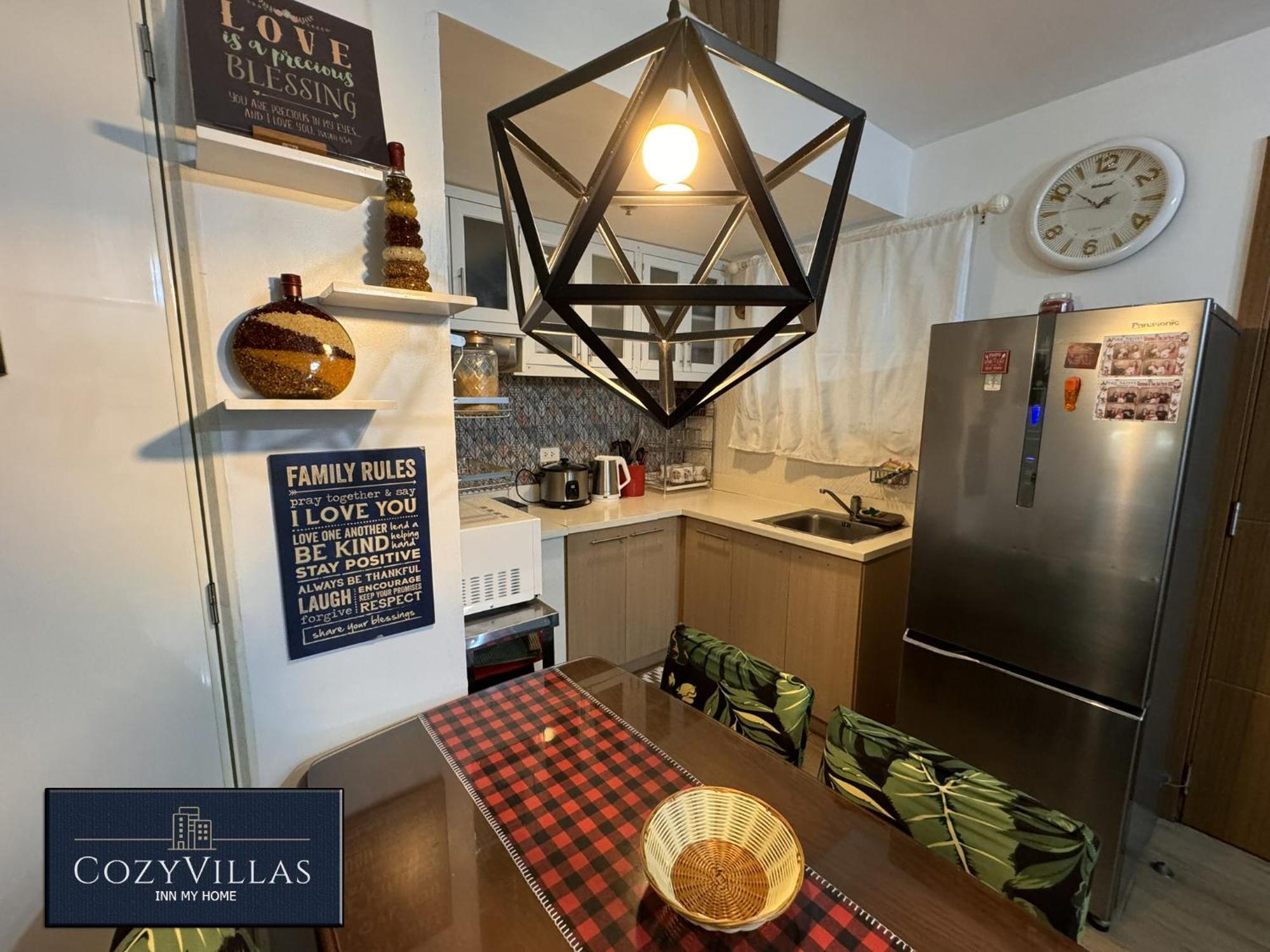 טגאיטאי Cozyvilla At Pine Suites Tagaytay 2Br Or Studio With Free Parking 2Br In Basement Parking And Studio In Offsite Parking מראה חיצוני תמונה