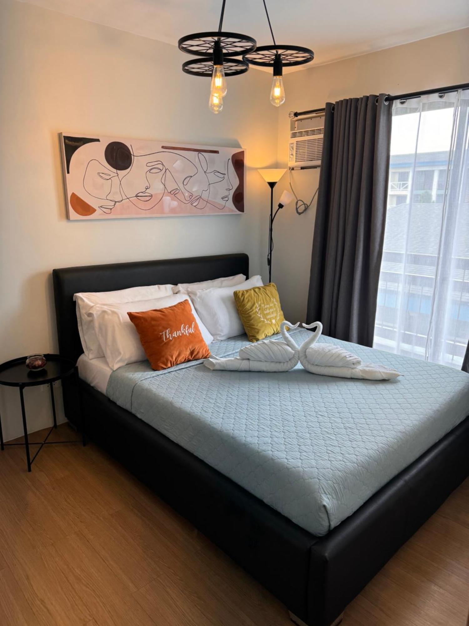טגאיטאי Cozyvilla At Pine Suites Tagaytay 2Br Or Studio With Free Parking 2Br In Basement Parking And Studio In Offsite Parking מראה חיצוני תמונה